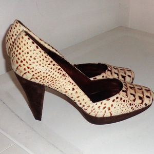 Hype Hand Crafted Leather Animal Print Pumps 9M